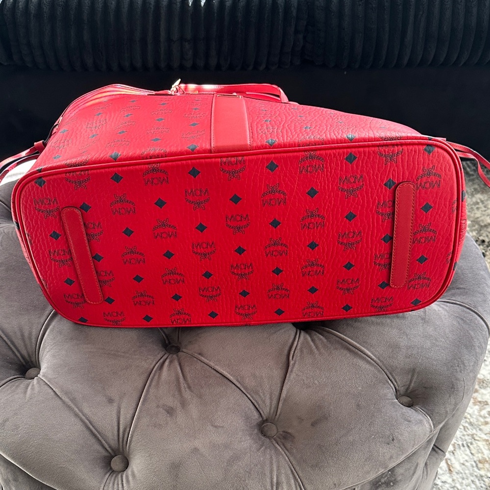 MCM Red and Black Women's Tote Bag - Picture 3 of 9